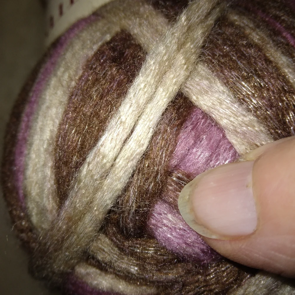 Nob Hill Yarn 5% nob